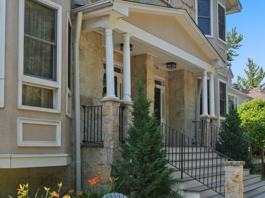 Exterior Front