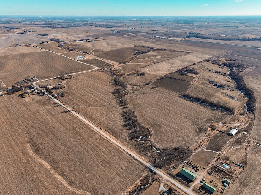 0 Malvern Rd unit MRD12269294, Morrison, IL 61270 - photo 1