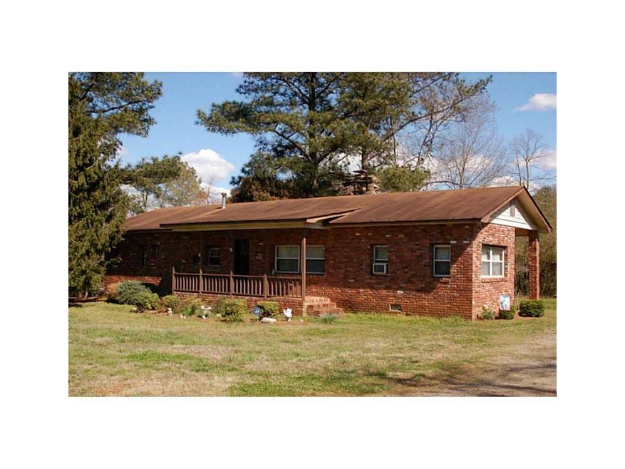 Exterior Front. 3 sides Brick