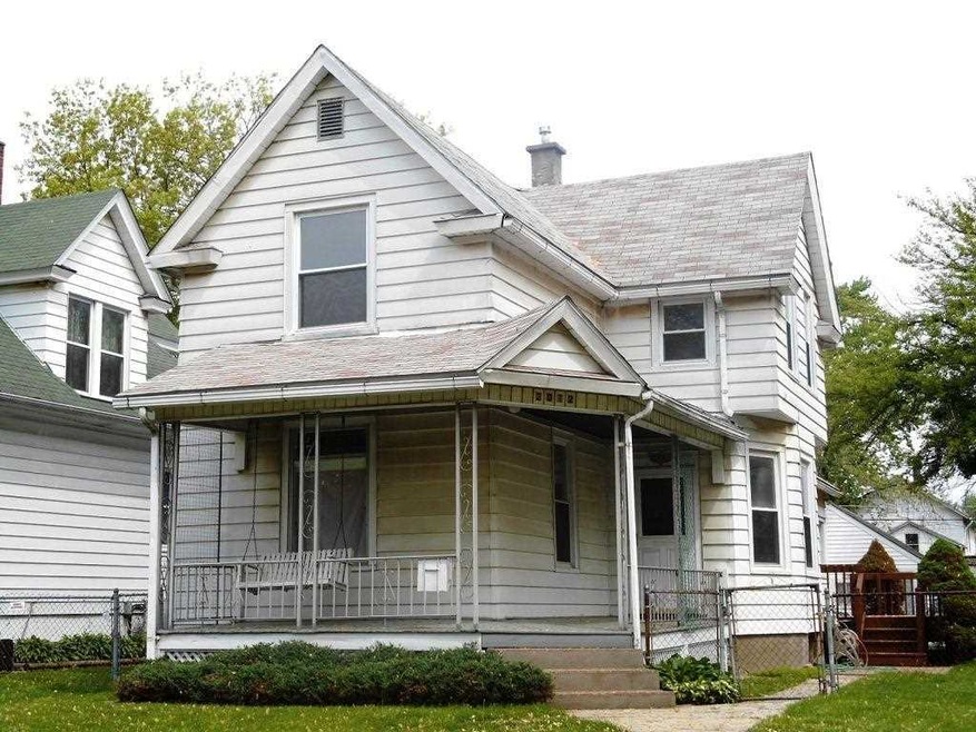 2012 W 2nd St, Davenport, IA 52802 - photo 1