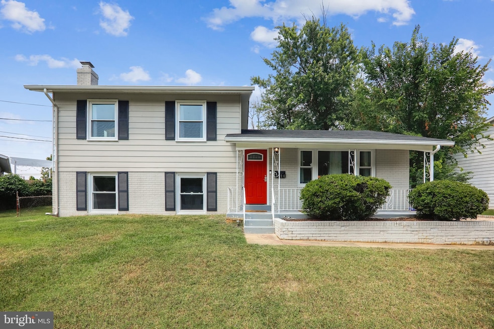 6604 Calmos St, Capitol Heights, MD 20743 - photo 1