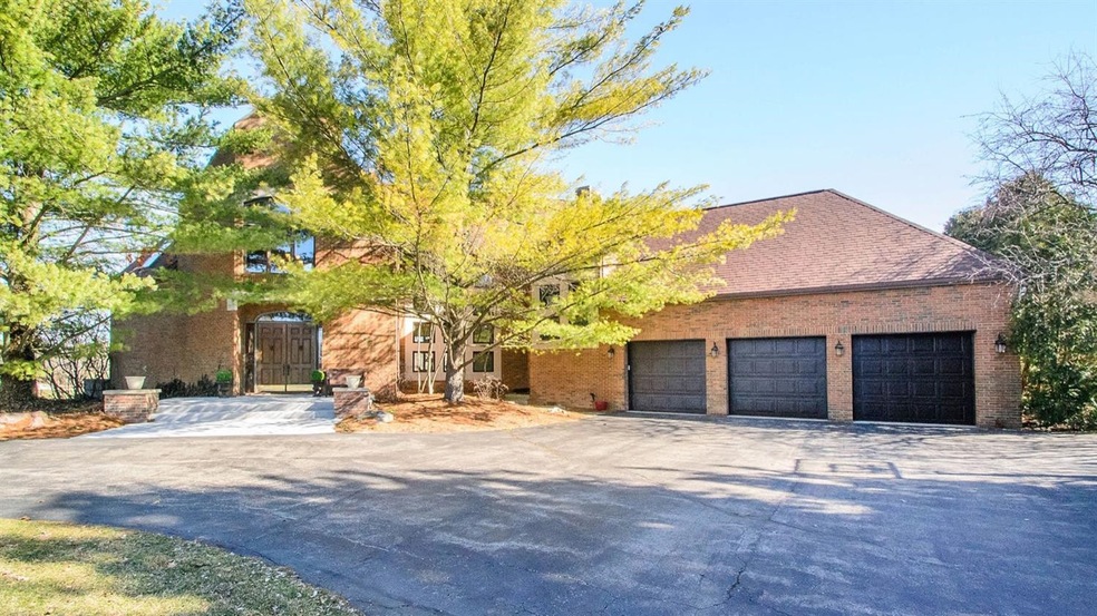 3100 Timberview Rd, Saline, MI 48176 - photo 1