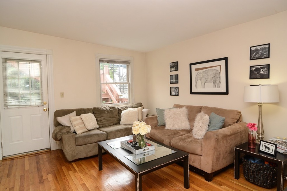 546 E 8th St unit 2, Boston, MA 02127 - photo 1