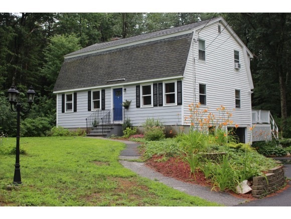 17 Cross St, MerriMacK, NH 03054 - photo 1