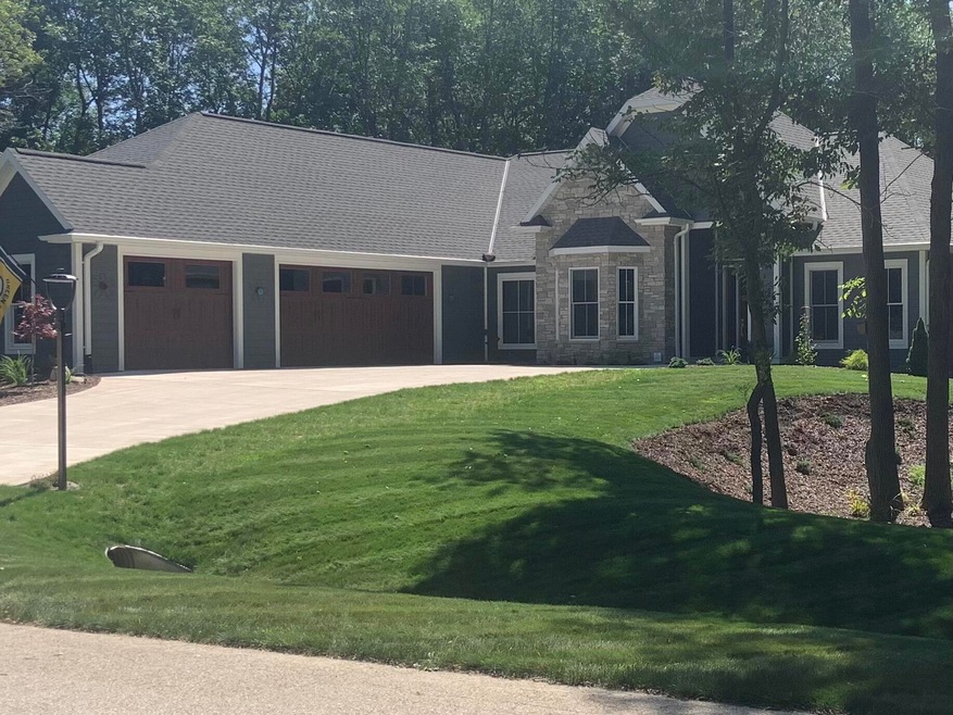 311 Micarl Ct, Manitowoc, WI 54220 - photo 1