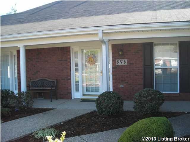 8518 Aspen Glen Way unit 8518, Louisville, KY 40228 - photo 1