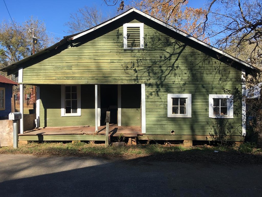 813 Ernest St, Nacogdoches, TX 75961 - photo 1