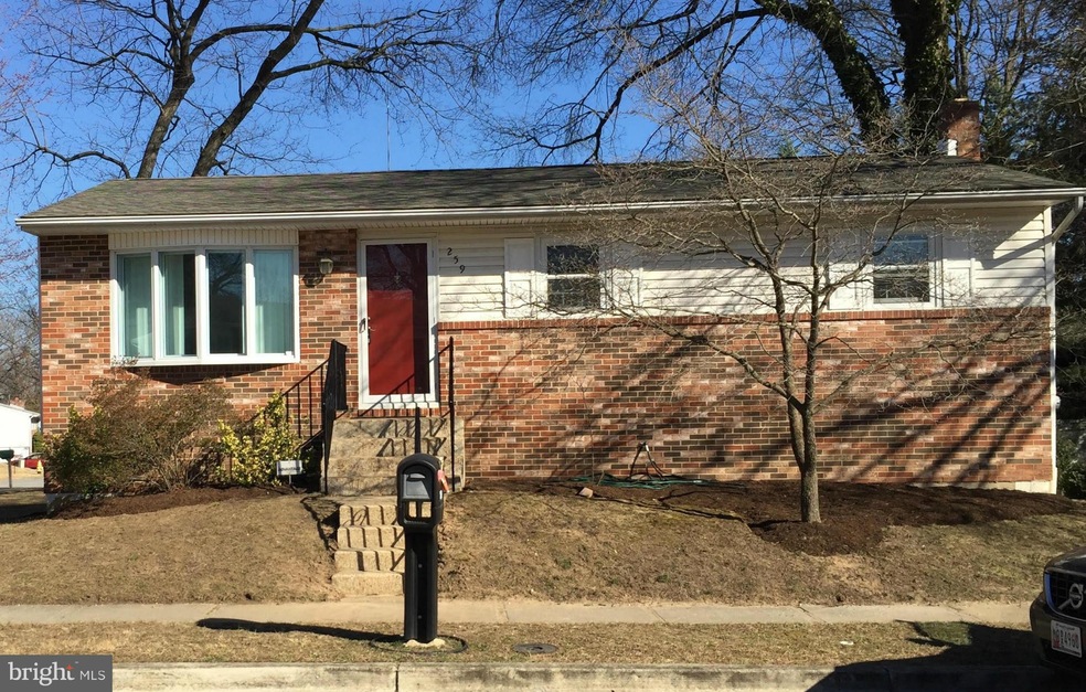 259 Heartwood Ct, Glen Burnie, MD 21061 - photo 1