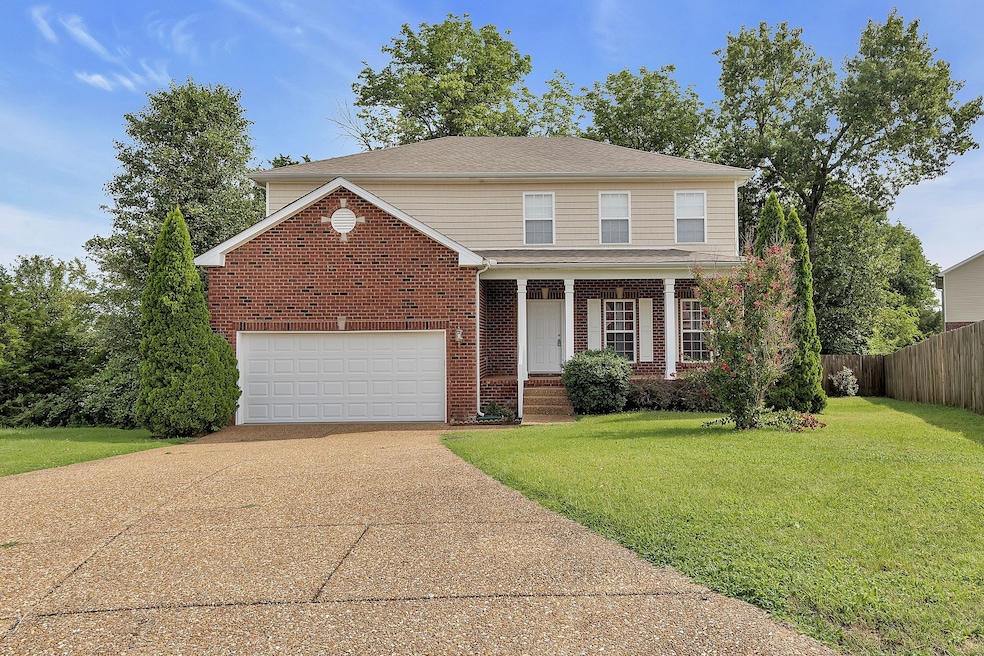 Sold $464,000 • Co-Listing Agent