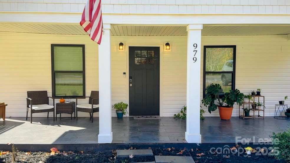 979 Howard Gap Rd, Tryon, NC 28782 - photo 1