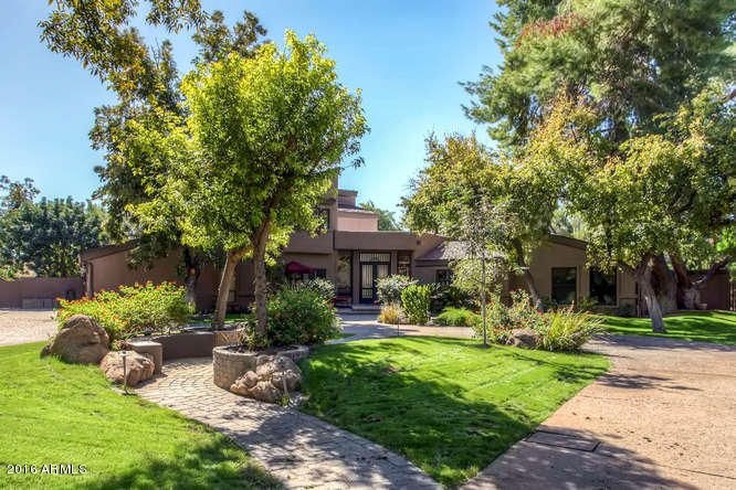 8232 S Pecan Grove Circle-small-001-18-E