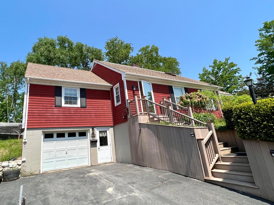 13 Pleasant St, Millinocket, ME 04462 - photo 1