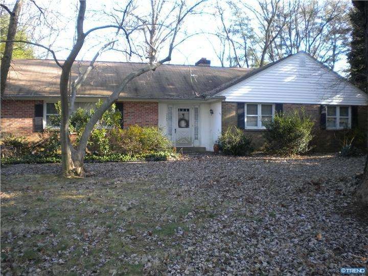 2505 Deepwood Dr, Wilmington, DE 19810 - photo 1