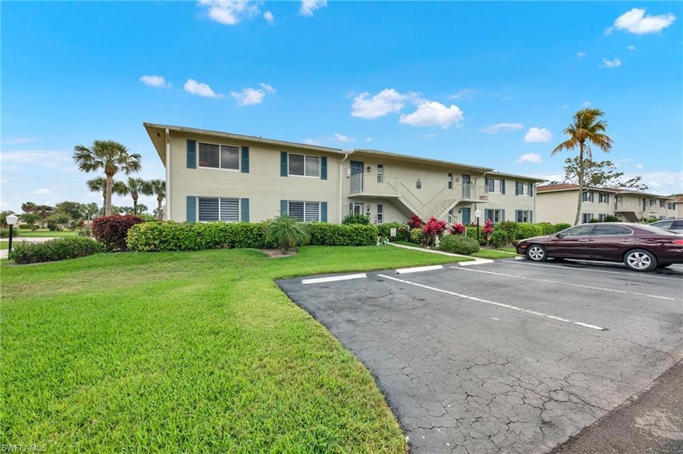 272 Winners Cir unit 4, Naples, FL 34112 - photo 1