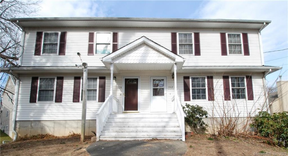 162 Longfellow Ave unit 162, Fairfield, CT 06825 - photo 1