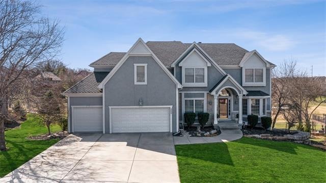 9669 Cailler Dr, Lenexa, KS 66220 - photo 1