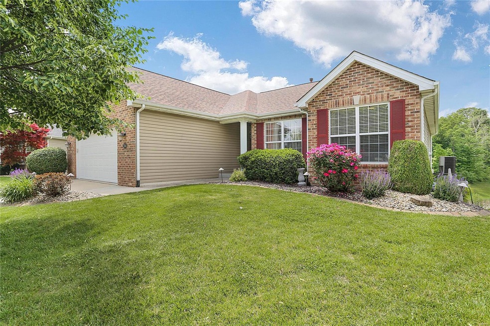 2304 Preswyck Ct, Maryville, IL 62062 - photo 1