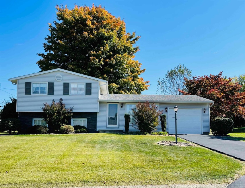 1102 NE 2nd St, Washington, IN 47501 - photo 1