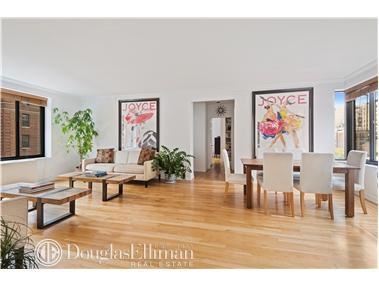 134 E 93rd St unit 8B, New York, NY 10128 - photo 1