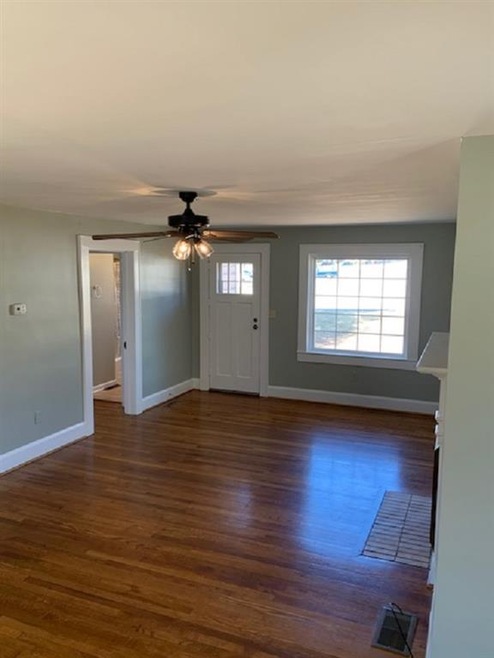 7 W Miller St, Inman, SC 29349 - photo 1