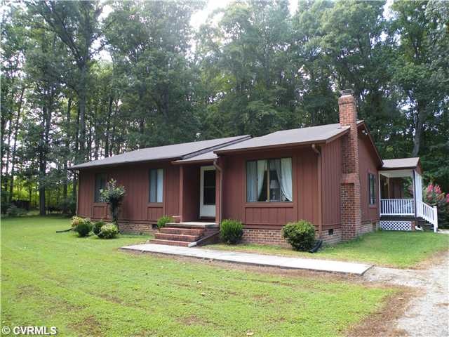 1531 Bracketts Bend, Powhatan, VA 23139 - photo 1