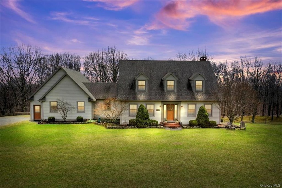 852 Mountain Rd, Port Jervis, NY 12771 - photo 1