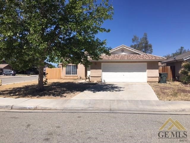 3425 Granite Ct, Rosamond, CA 93560 - photo 1