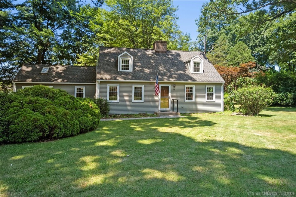 10 Barn Hill Rd, Bloomfield, CT 06002 - photo 1