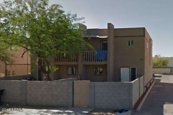 1733 Pepper Cir front
