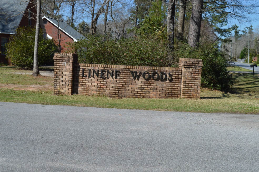 Linene Brick