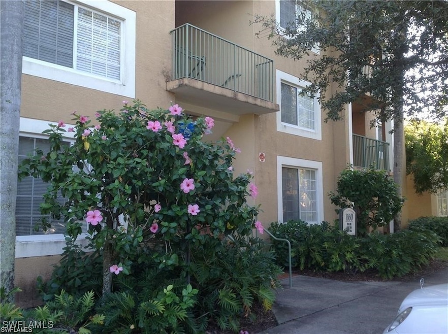 1160 Wildwood Lakes Blvd unit 9206, Naples, FL 34104 - photo 1