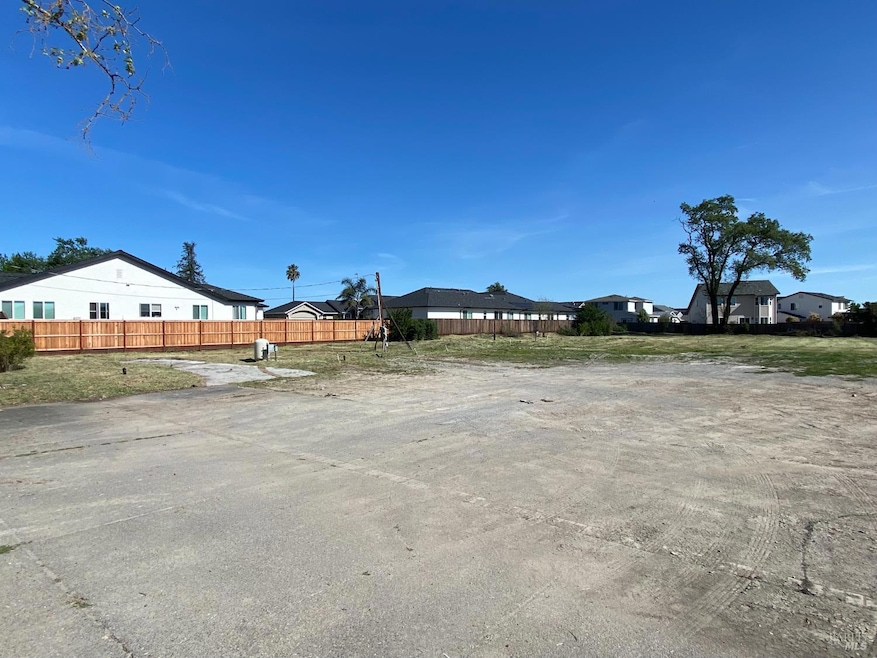 2016 Dennis Ln, Santa Rosa, CA 95403 - photo 1