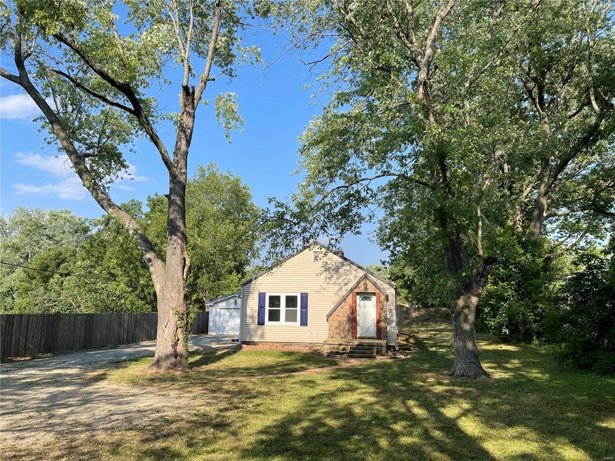 1124 S Henry St, Farmington, MO 63640 - photo 1