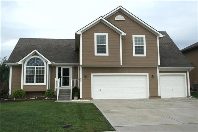 424 River Birch Rd, Raymore, MO 64083 - photo 1