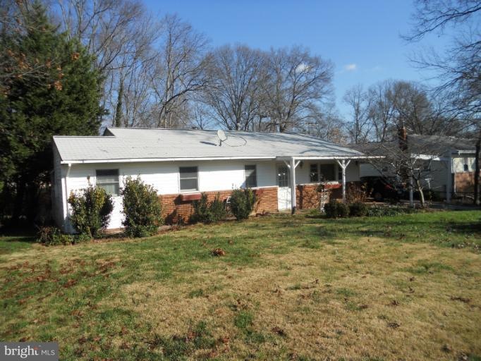 9307 Old Scaggsville Rd, Laurel, MD 20723 - photo 1