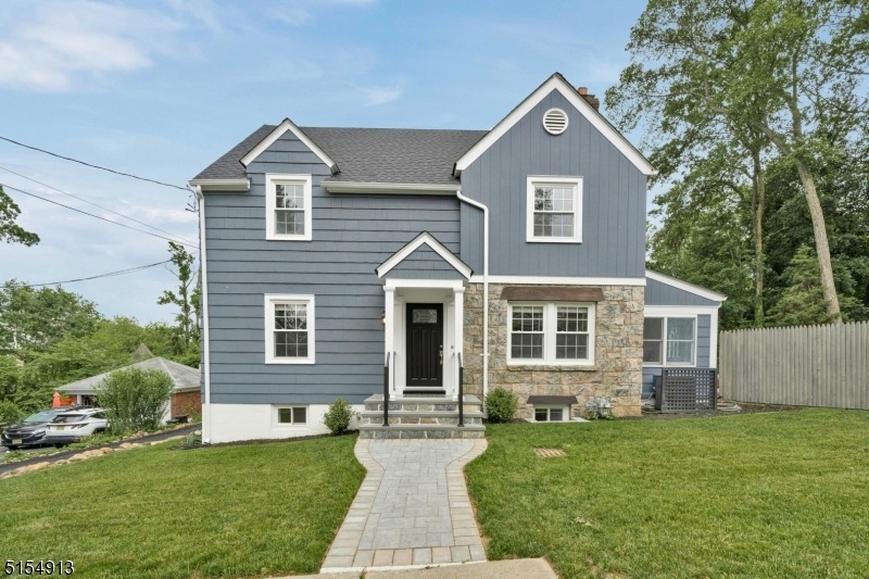 4 Arnold Way, Verona, NJ 07044 - photo 1