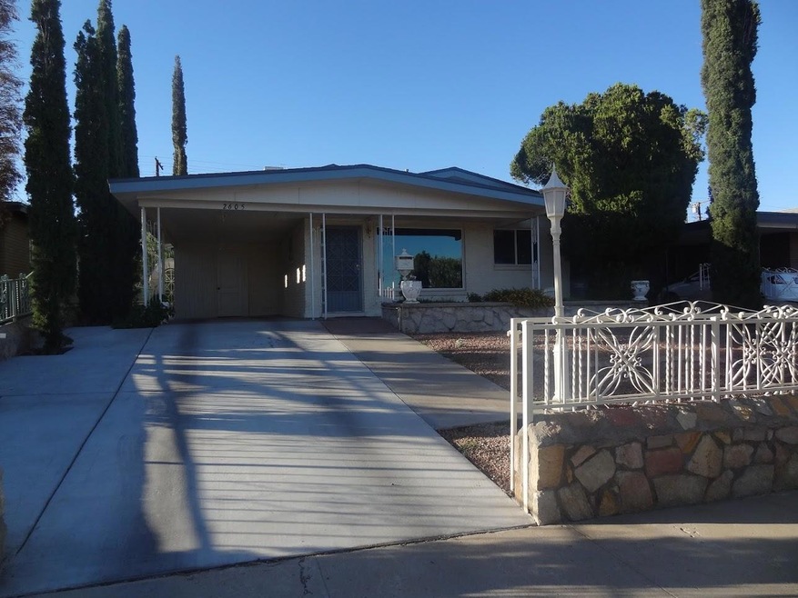 2605 Mountain Ave, El Paso, TX 79930 - photo 1