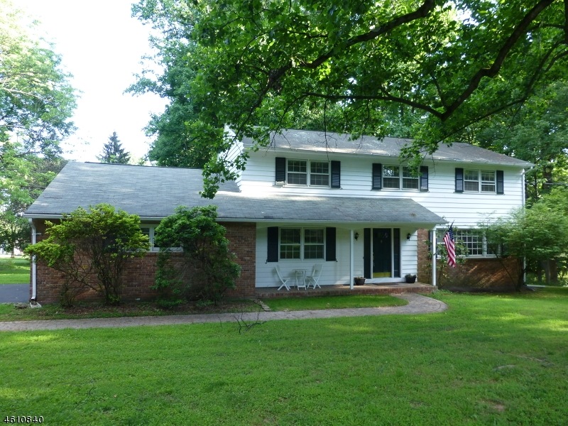 20 Valley View Dr, Flemington, NJ 08822 - photo 1