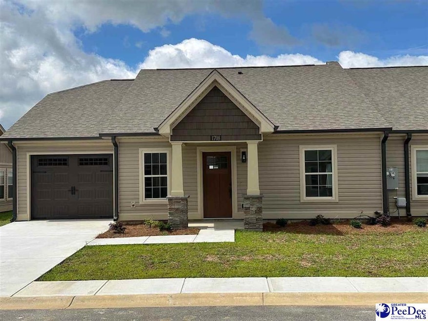 1714 Tuxedo Jct, Effingham, SC 29541 - photo 1