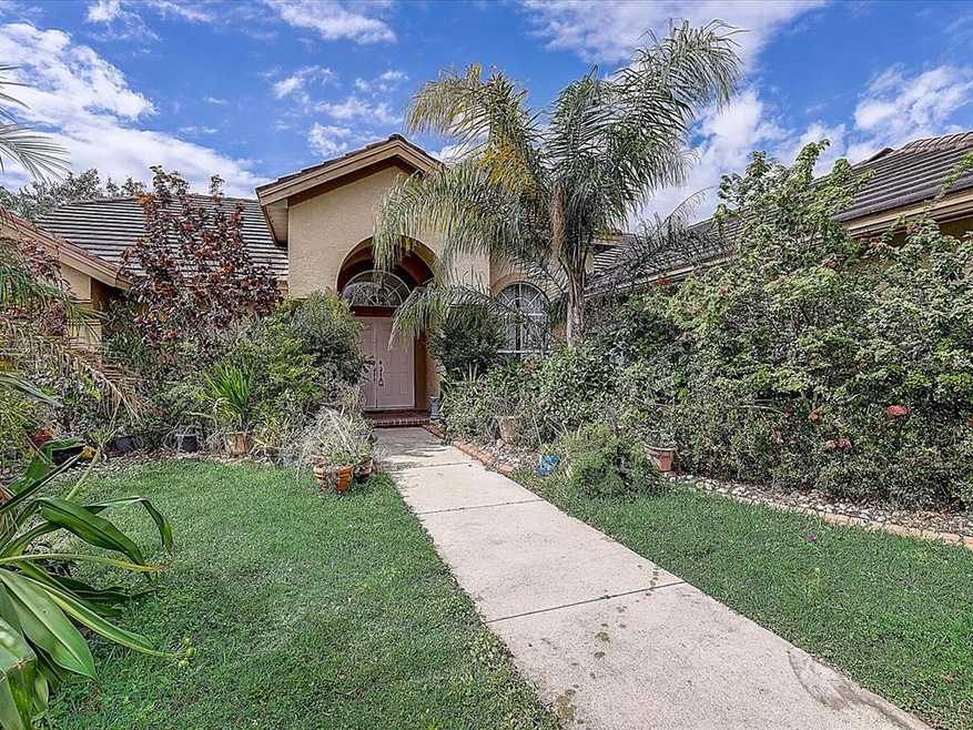 6209 Aventura Dr, Sarasota, FL 34241 - photo 1