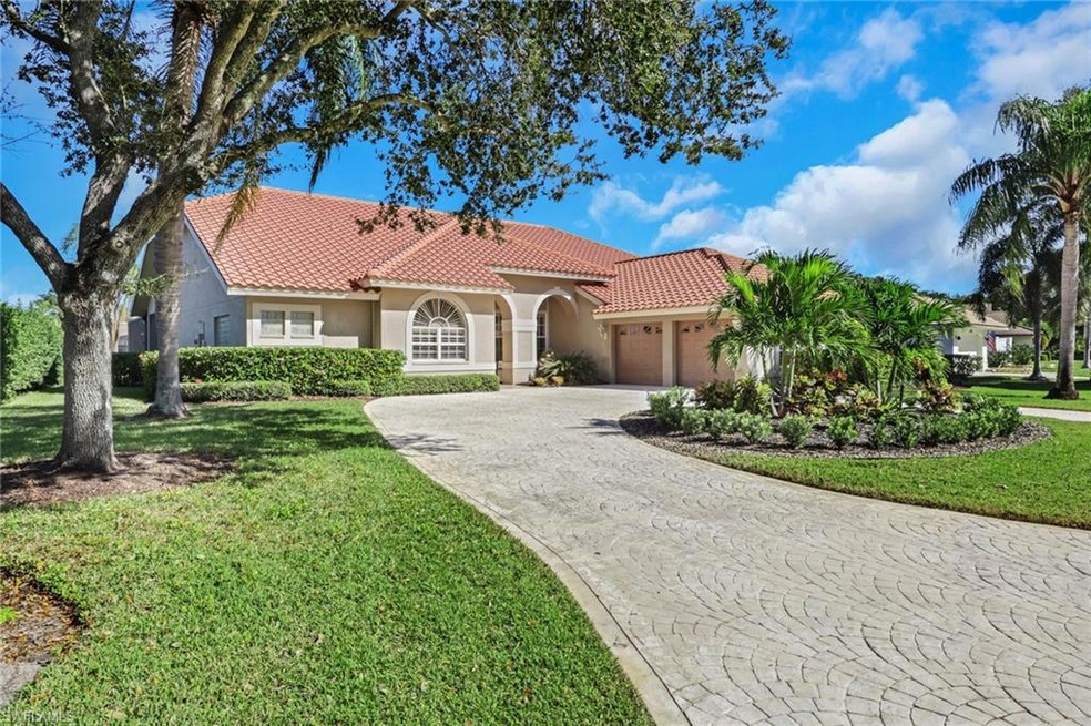 Pending $989,900 • Co-Listing Agent