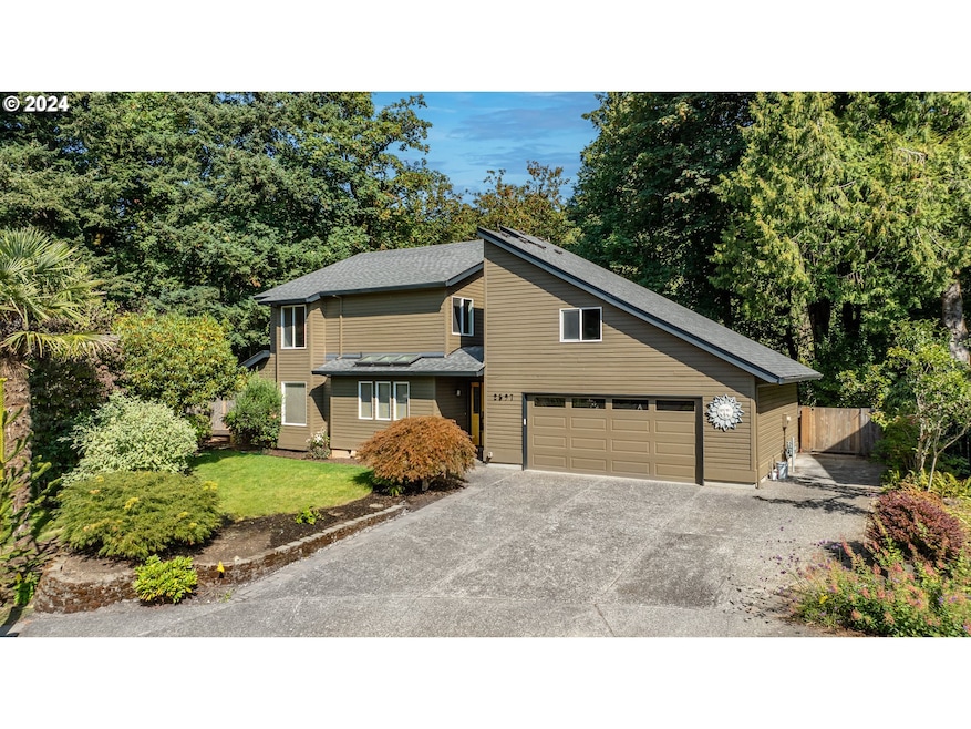 2597 Troy Ct, West Linn, OR 97068 - photo 1
