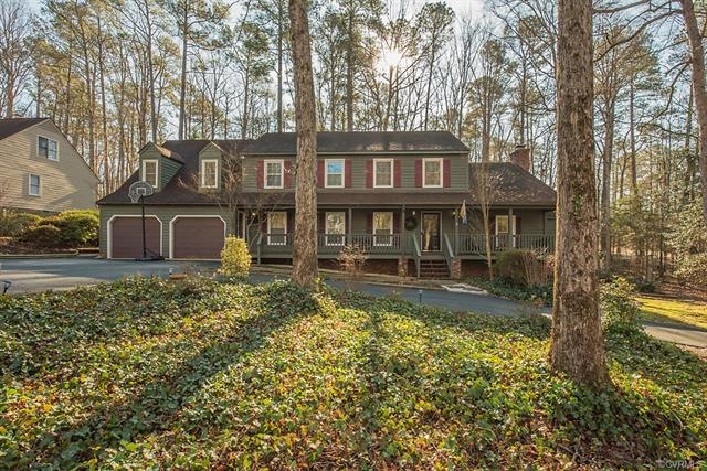 Welcome to 13505 W Poplar Grove!