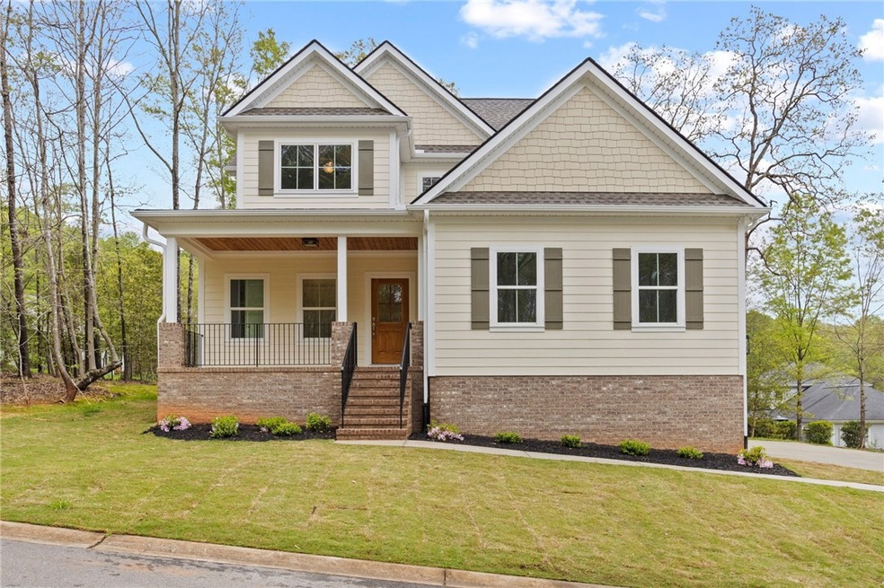 135 Old Compton St, Pendleton, SC 29670 - photo 1