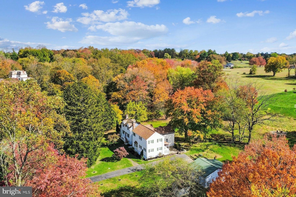 For Sale $1,050,000 • Co-Listing Agent