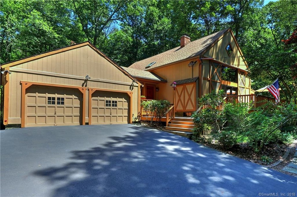 5 Nettleton Dr, Woodbridge, CT 06525 - photo 1