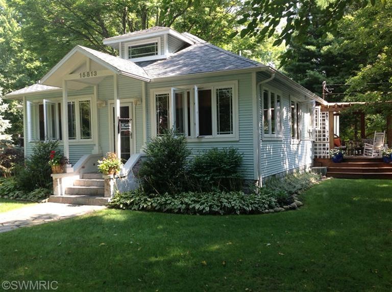 15813 Center Ave, Union Pier, MI 49129 - photo 1