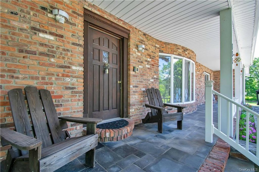 153 Sunset Hill Rd, Putnam Valley, NY 10579 - photo 1