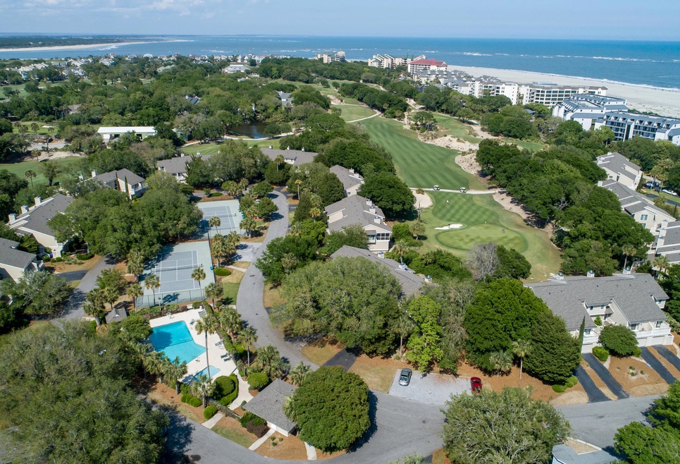 Fairway Dunes Ln