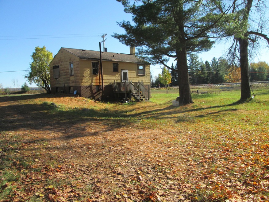 3237 N. Straits Hwy